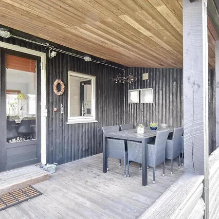 Holiday home Two-bedroom Holiday In Nyborg